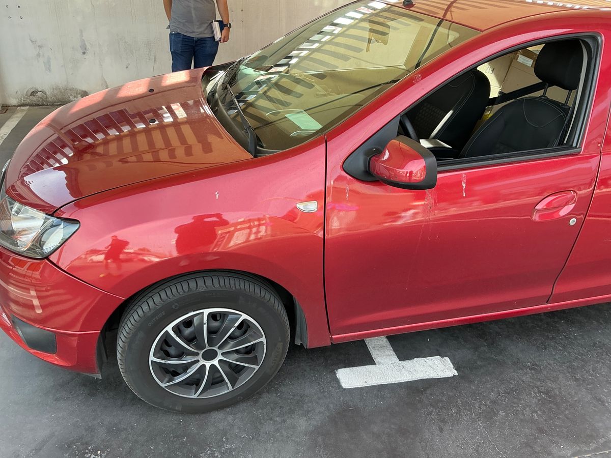 Dacia Sandero 1.5 dCi Laureate - 2014 
