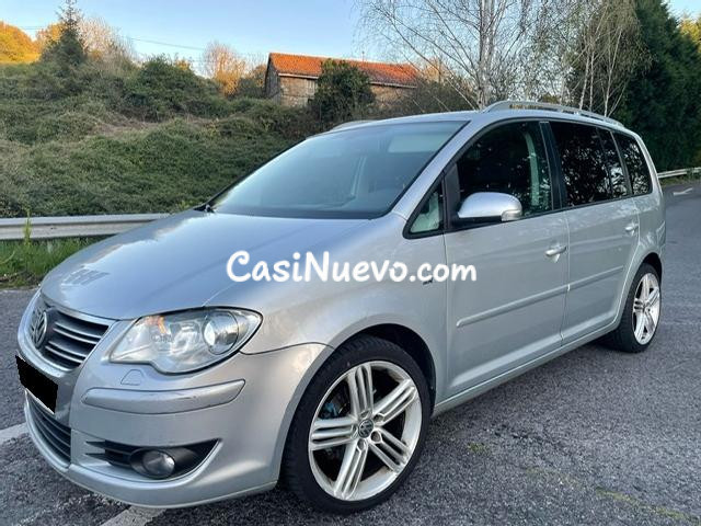 Volkswagen TOURAN 2.0 TDI 140 CV R-LINE '09