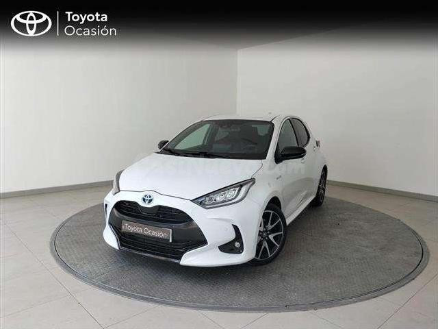 Toyota Yaris 120h 1.5 Style Plus