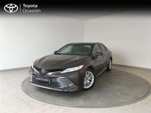 Toyota Camry Híbrido Luxury Aut.