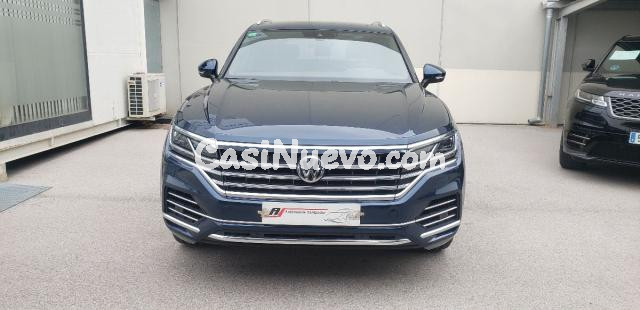 VOLKSWAGEN - Touareg - Premium 3.0 V6 TDI 210 kW4MOTION Tiptronic 8 vel.