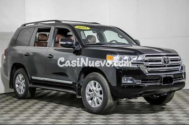 Toyota Land Cruiser 5.7L V8 4WD