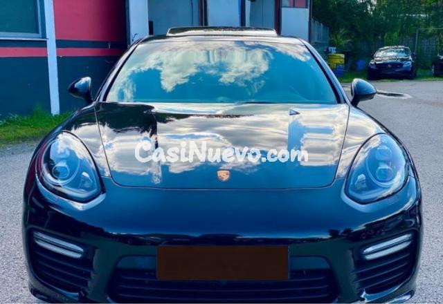 PORSCHE - Panamera