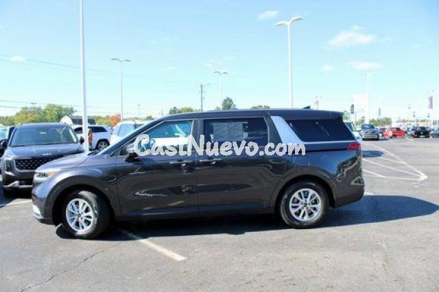 KIA - Carnival