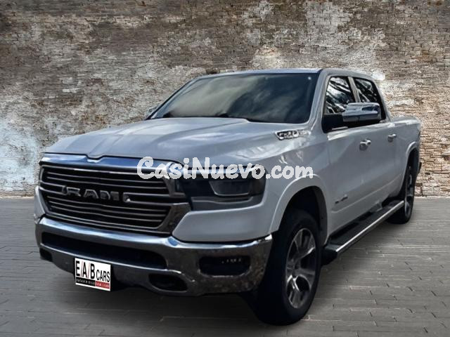 Dodge RAM 1500 5.7L V8 HEMI 4X4 Laramie