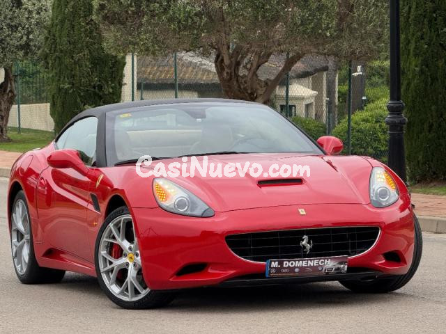 FERRARI - California - DCT
