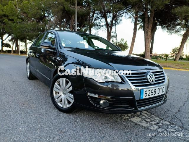 VOLKSWAGEN - Passat - 2.0 TDI DPF Comfortline