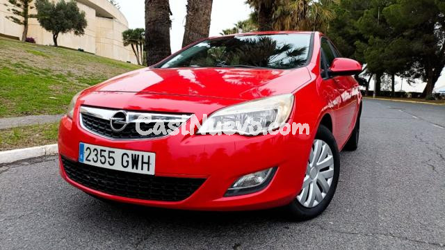 OPEL - Astra - 5p Essentia 1.4 100 CV