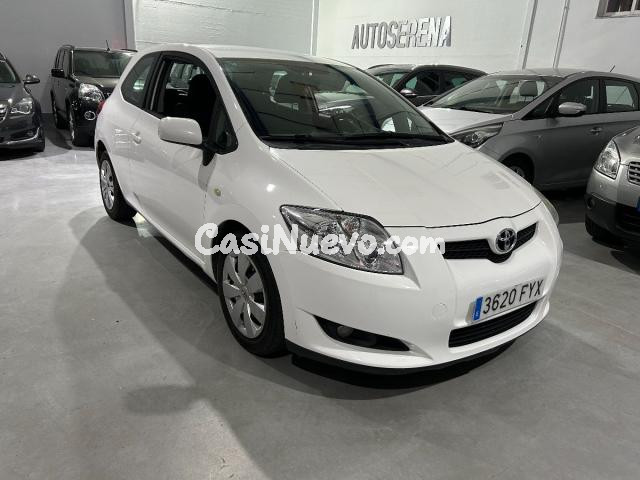 TOYOTA - Auris - 3p 1.4 D-4D