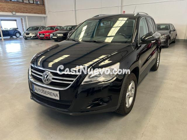 VOLKSWAGEN - Tiguan - TDI DPF 4motion Sport & Style