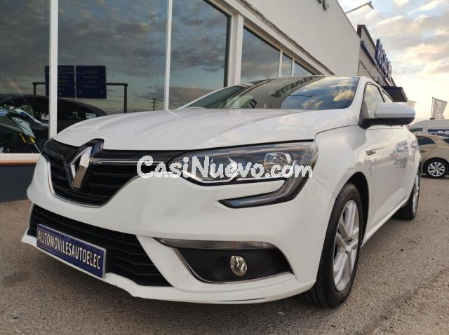 RENAULT - Mégane - Berlina Zen Blue dCi 85 kWEDC