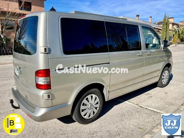VOLKSWAGEN - Multivan - 2.5 TDI/130CV Comfortline