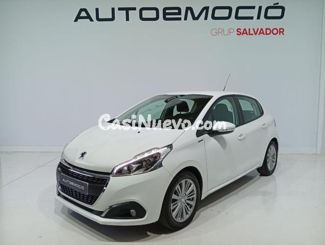 PEUGEOT - 208 - 5p Signature 1.2 PureTech 82 S&S