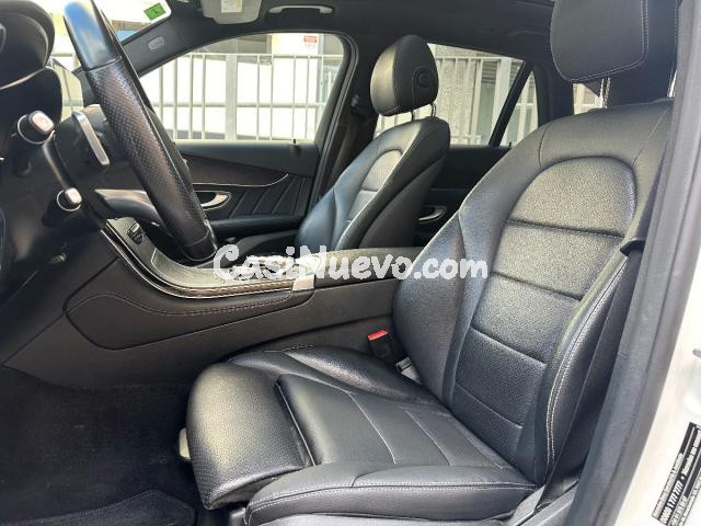 MERCEDES GLC 250 d 4Matic -AMG Line-