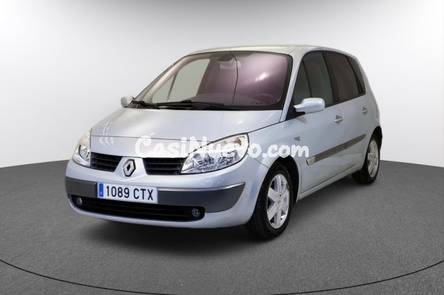 RENAULT - Scénic - 1.5 dCi 105 CV Confort Dynamique