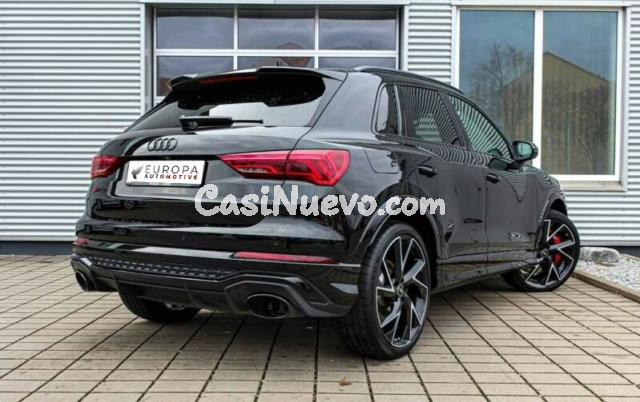 AUDI - RS Q3