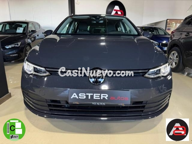 VOLKSWAGEN - Golf - Life 1.0 TSI 110 cv