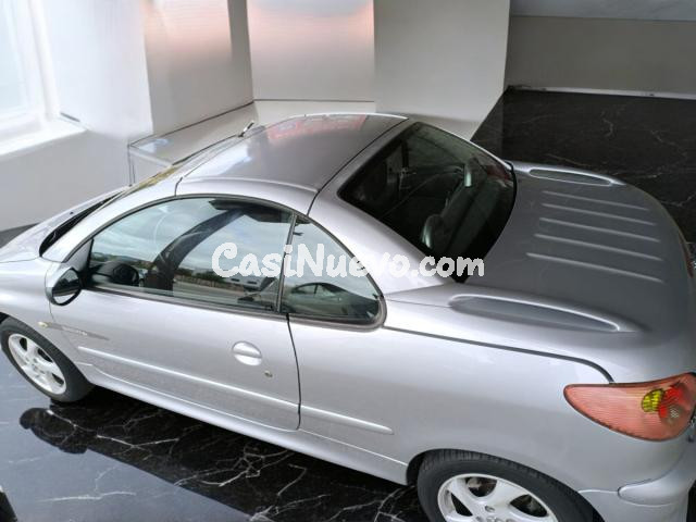 PEUGEOT - 206 - 16V CC Quiksilver
