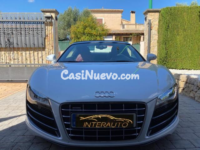 AUDI - R8 - Spyder 5.2 FSI quattro R tronic