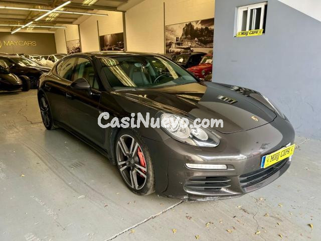 PORSCHE - Panamera -  3.0 Diesel