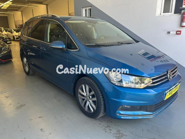 VOLKSWAGEN - Touran - Sport 2.0 TDI 140 kWBMT DSG 6 vel. 7 plazas