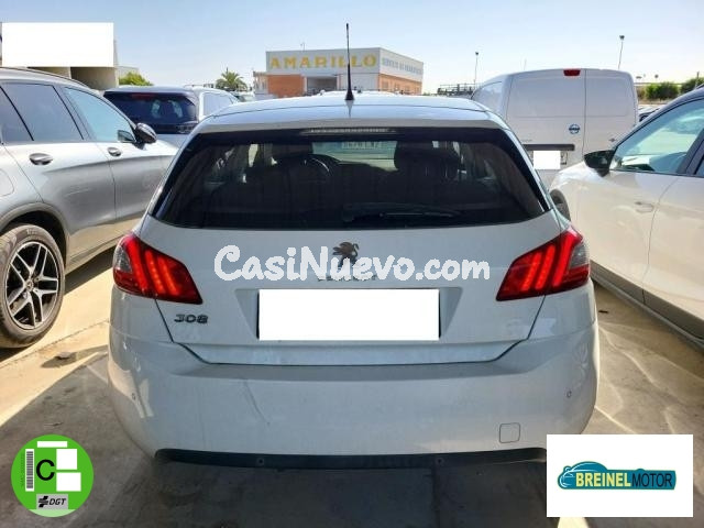 PEUGEOT - 308 - 5p Style 1.2 PureTech 110 S&S