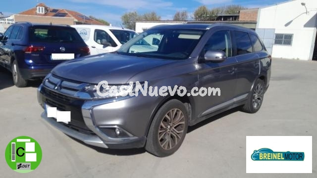 MITSUBISHI - Outlander - Motion 2WD 220 DI-D 5 plazas