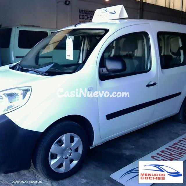 RENAULT - Kangoo Combi
