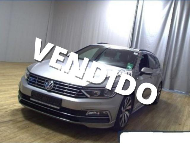 VOLKSWAGEN - Passat -  2.0 TDI DSG