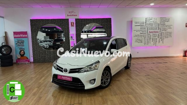 TOYOTA - Verso -  1.6 D-4D Style