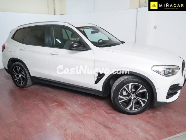 BMW - X3