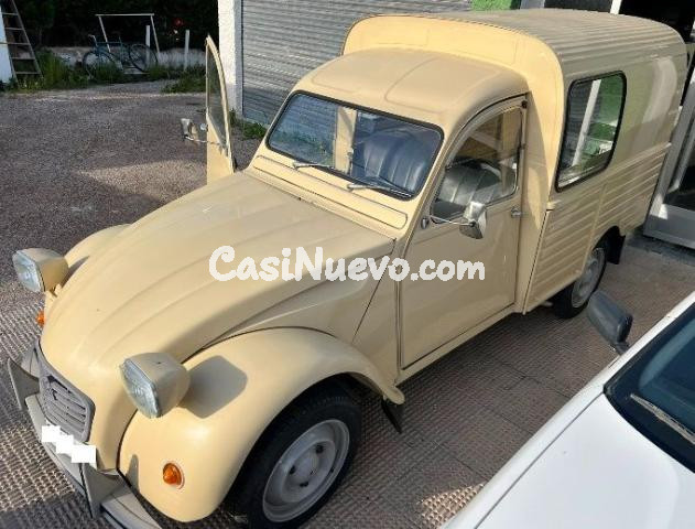 CITROEN - 2CV Furgoneta clásica mixta Citroen AKS 400