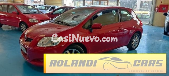 TOYOTA - Auris - 3p 1.4 VVT-i Luna