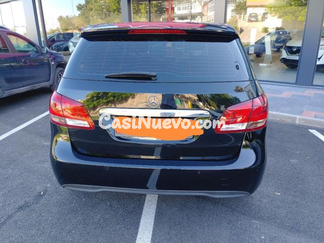 MERCEDES - Clase B - B 200 d Automatic Sport