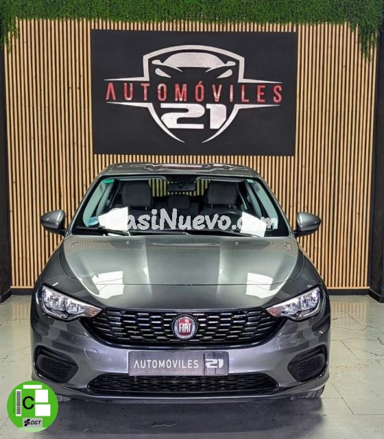 FIAT - Tipo - Sedán 1.4 16v 70 kWLounge Plus
