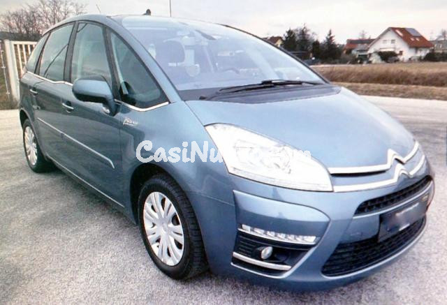 CITROEN - C4 Picasso - Seduction HDi 110