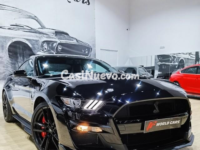 FORD Mustang Shelby V8 5.2 GT500