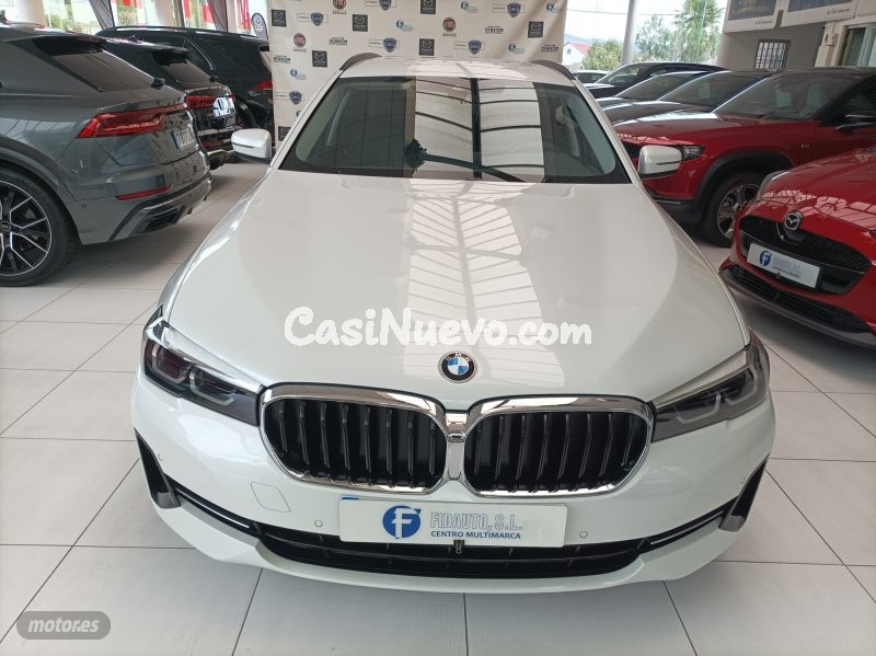 BMW Serie 5 520d Touring AUT.5P de 2023 con 65.758 Km por 36.500 EUR. en Pontevedra