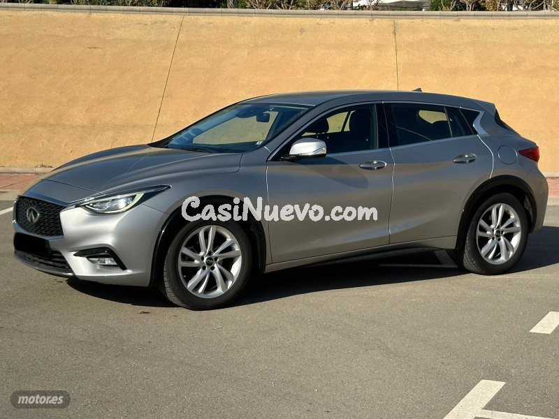 Infiniti Q30 q30 automatico de 2016 con 110.000 Km por 14.500 EUR. en Almeria