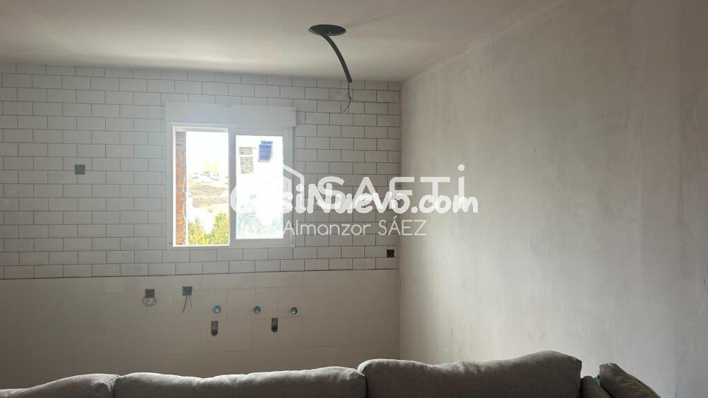 Dos apartamentos en uno - Vivienda o Inversión.