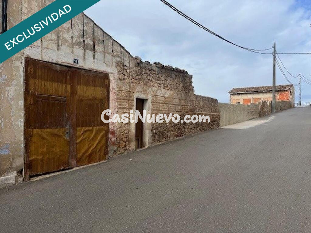 SOLAR DE 315 m² PARA EDIFICACIÓN EN TERESA DE COFRENTES, IDEAL PARA LA CONSTRUCCIÓN DE SU VIVIENDA UNIFAMILIAR.