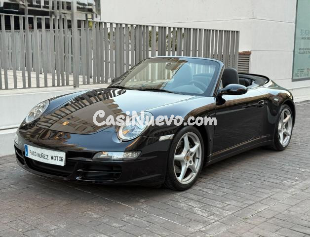 PORSCHE 911 Cabrio Carrera 4 - Manual (6vel.)