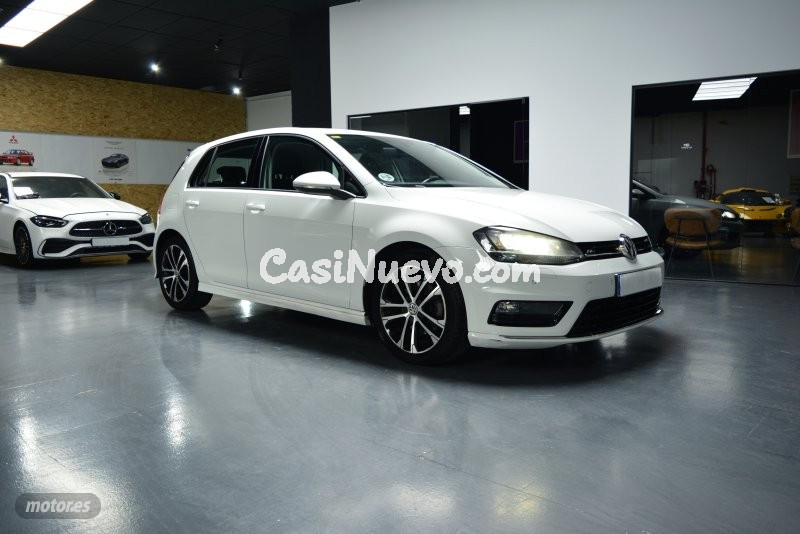 Volkswagen Golf Sport 2.0 TDI CR BMT 150 CV de 2015 con 258.000 Km por 11.900 EUR. en Madrid