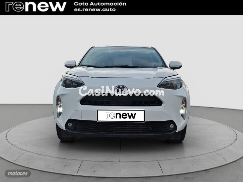 Toyota Yaris Cross 1.5 130H Business Plus de 2022 con 112.000 Km por 21.990 EUR. en Madrid