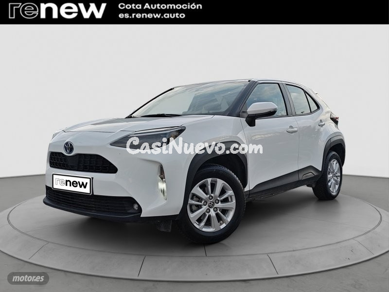 Toyota Yaris Cross 1.5 130H Business Plus de 2022 con 112.000 Km por 21.990 EUR. en Madrid