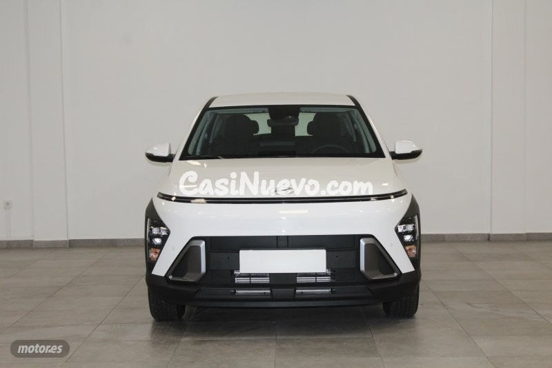 Hyundai Kona 1.0 TGDI MAXX 120CV de 2024 con 112.422 Km por 22.990 EUR. en Cadiz
