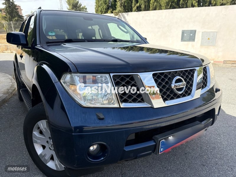 Nissan Pathfinder 2.5 D 4X4 PIEL-NAVI-XENON-TECHO-MEGAFULLL de 2007 con 202.000 Km por 12.700 EUR. e...