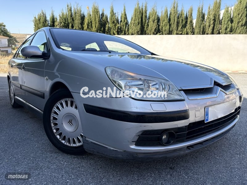 Citroen C5 1.6 HDI NAVI DVD-KLIMATIZADOR-LLANTAS de 2007 con 217.000 Km por 2.300 EUR. en Granada