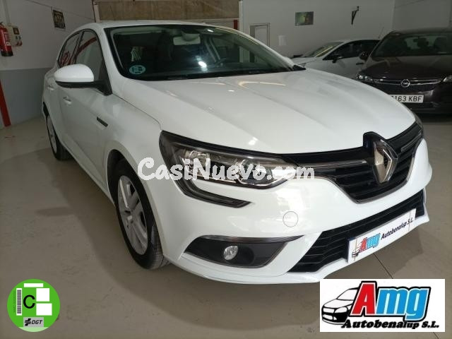 RENAULT - Mégane - Berlina Limited Blue dCi 70 kW