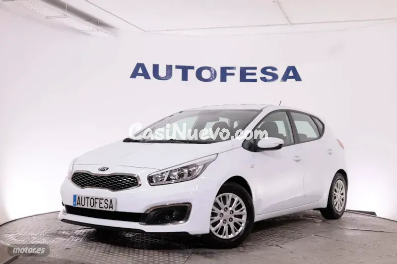 Kia Ceed 1.4 CVVT DRIVE 100CV 5P de 2017 con 139.100 Km por 9.900 EUR. en Madrid